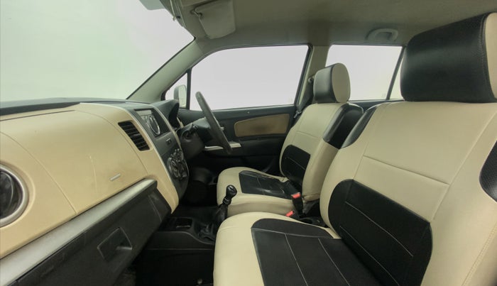 2017 Maruti Wagon R 1.0 LXI CNG, CNG, Manual, 80,667 km, Right Side Front Door Cabin