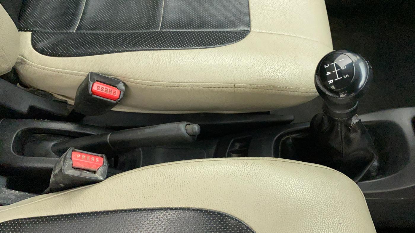 2017 Maruti Wagon R 1.0 LXI CNG, CNG, Manual, 80,667 km, Gear Lever