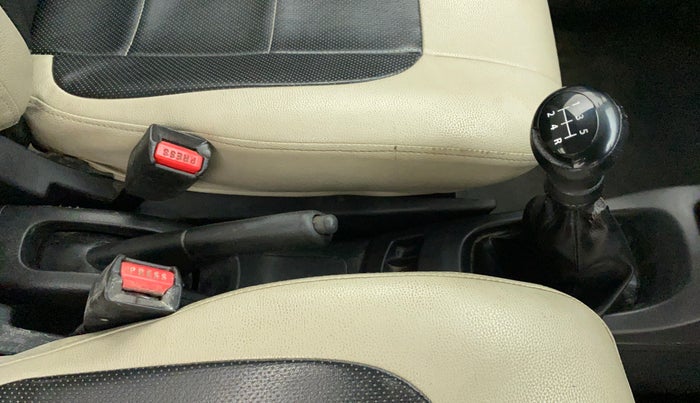 2017 Maruti Wagon R 1.0 LXI CNG, CNG, Manual, 80,667 km, Gear Lever