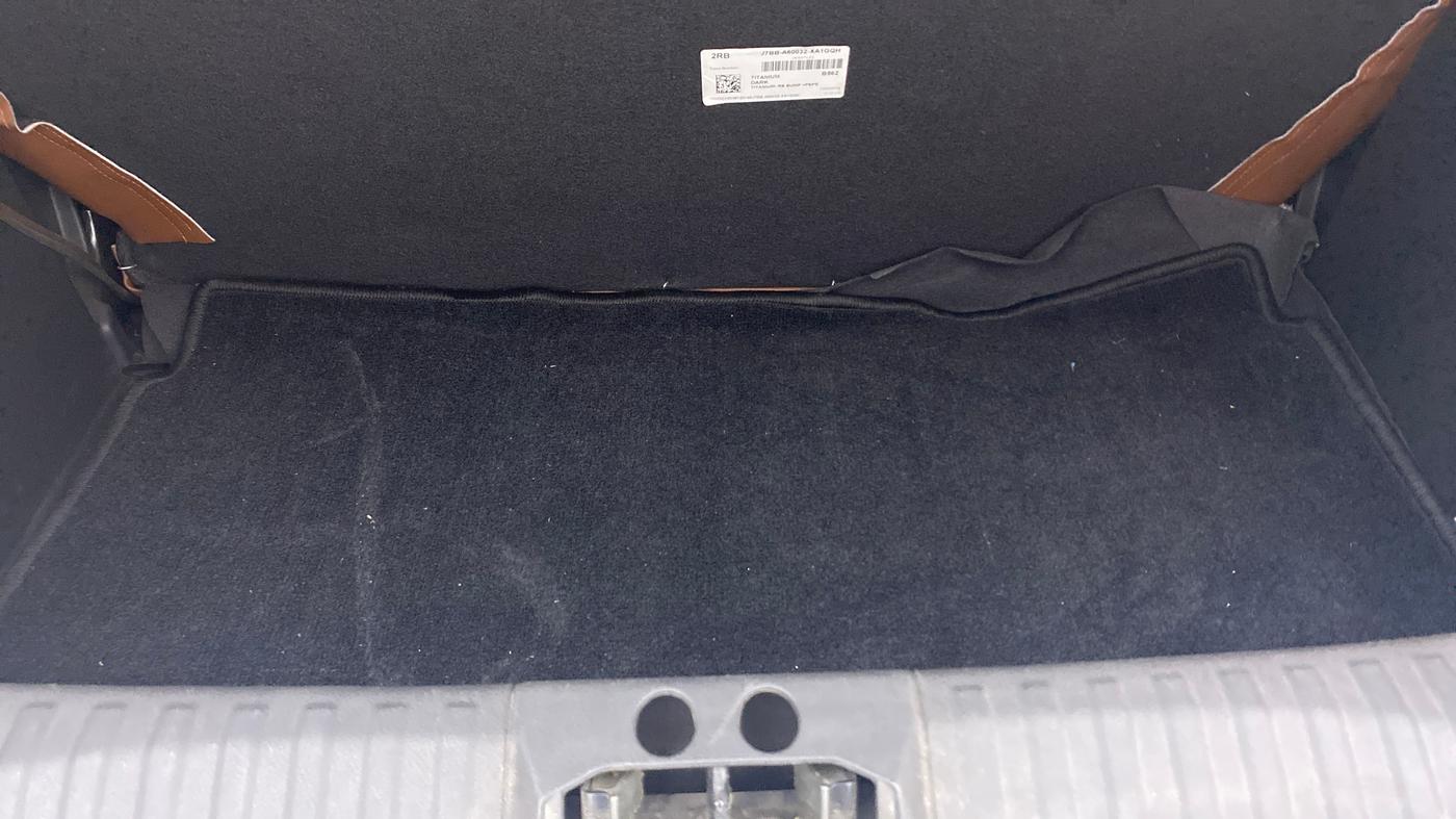 2019 Ford New Figo TITANIUM 1.5 PETROL AT, Petrol, Automatic, 38,909 km, Boot Inside
