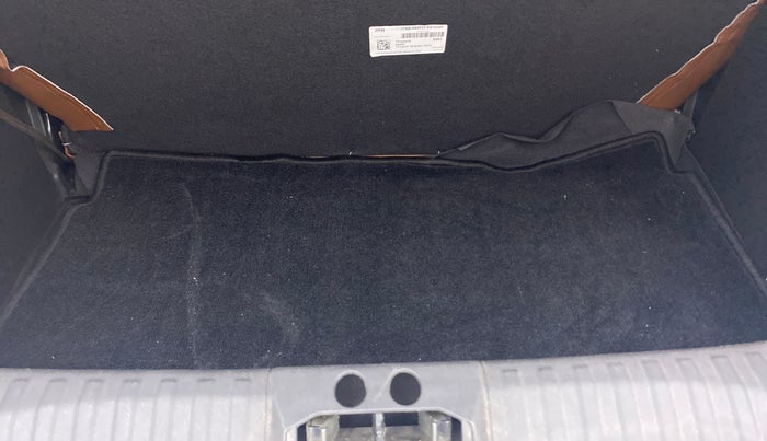 2019 Ford New Figo TITANIUM 1.5 PETROL AT, Petrol, Automatic, 38,909 km, Boot Inside