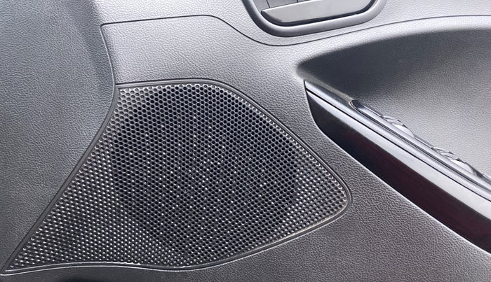 2019 Ford New Figo TITANIUM 1.5 PETROL AT, Petrol, Automatic, 38,909 km, Speaker