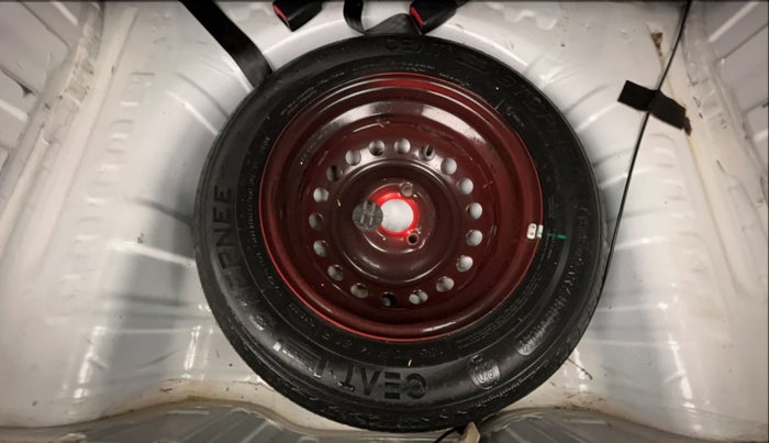 2021 Renault Kwid RXT 1.0 (O), Petrol, Manual, 24,174 km, Spare Tyre