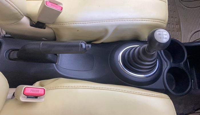 2012 Honda Brio S MT, Petrol, Manual, 99,357 km, Gear Lever
