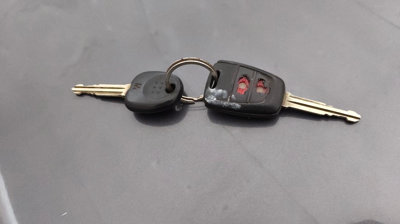 2015 Hyundai Eon 1.0 MAGNA +, Petrol, Manual, 43,205 km, Key Close Up
