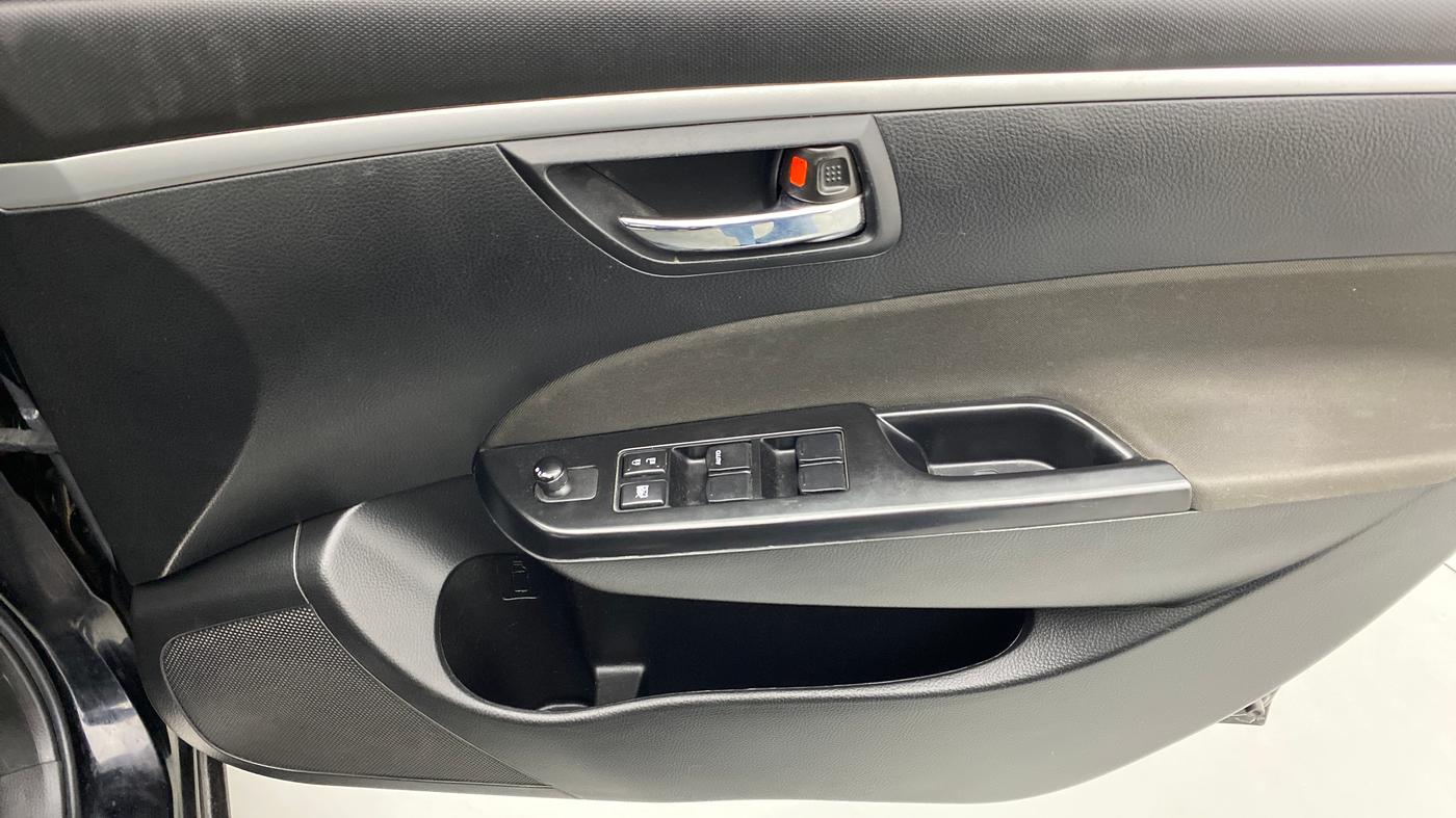 2012 Maruti Swift VDI, Diesel, Manual, 97,437 km, Driver Side Door Panels Control