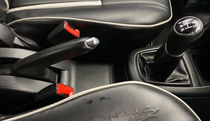 2012 Maruti Swift VDI, Diesel, Manual, 97,437 km, Gear Lever
