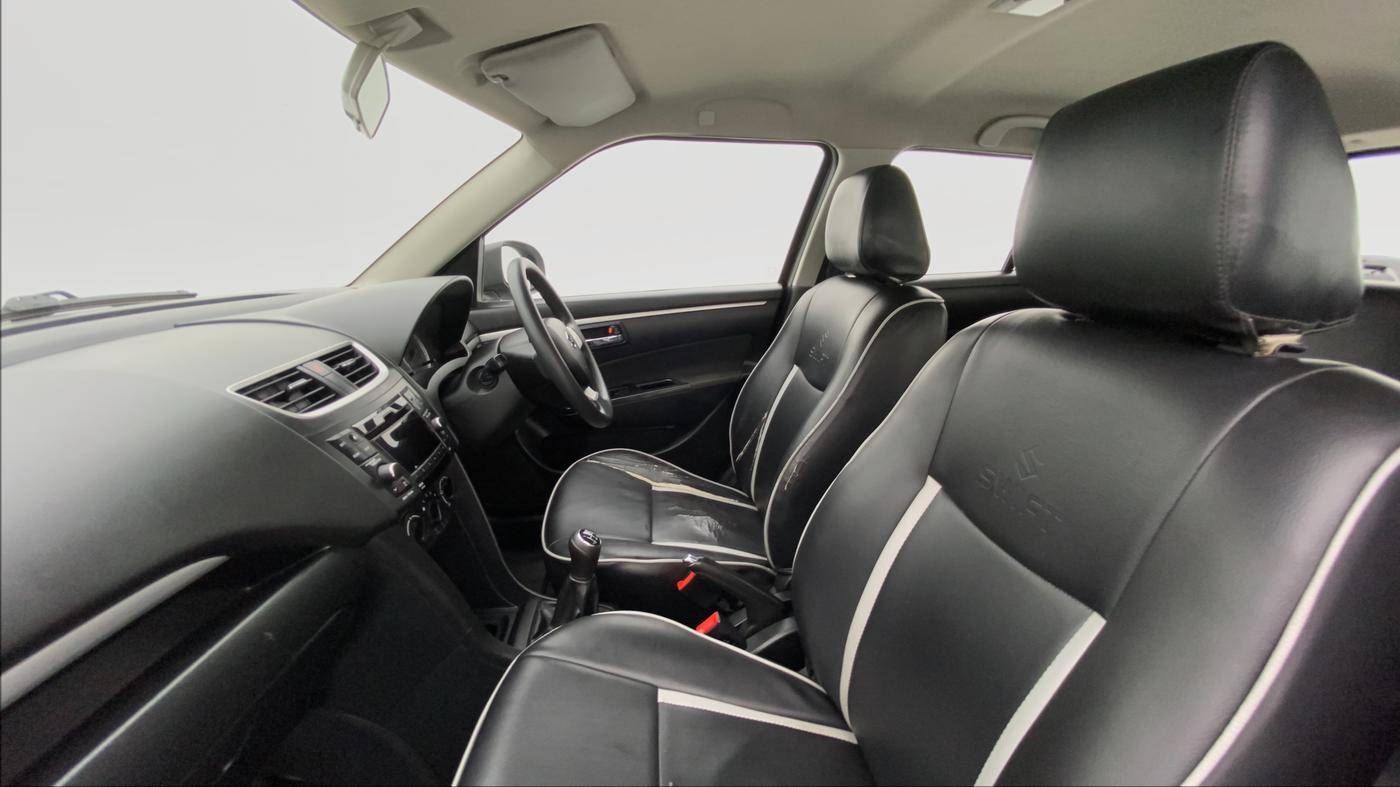 2012 Maruti Swift VDI, Diesel, Manual, 97,437 km, Right Side Front Door Cabin