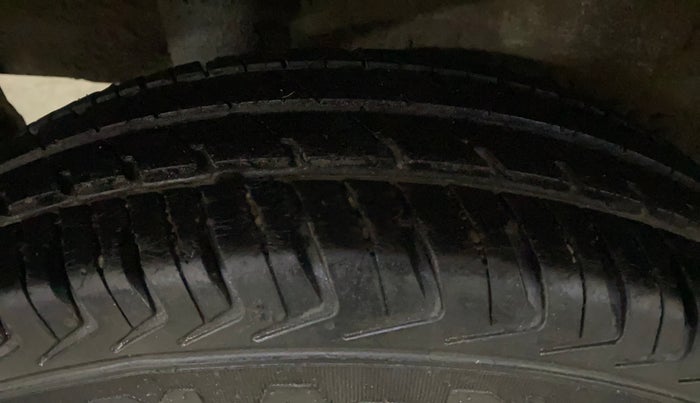 2022 Maruti Alto K10 VXI, Petrol, Manual, 37,595 km, Right Rear Tyre Tread