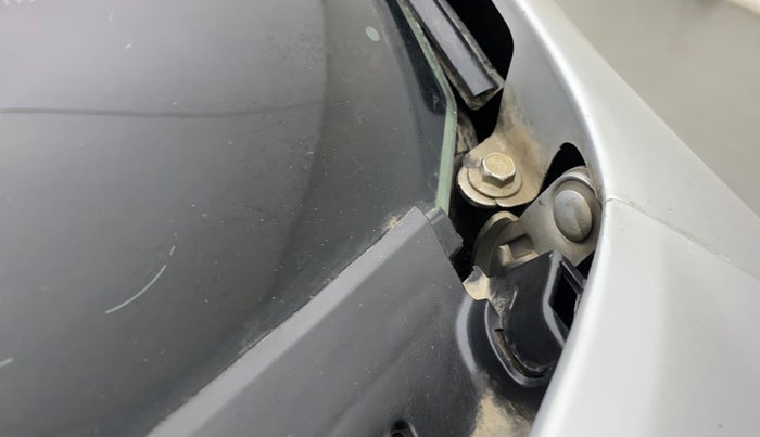 2011 Hyundai i20 MAGNA (O) 1.2, Petrol, Manual, 72,523 km, Bonnet (hood) - Cowl vent panel has minor damage