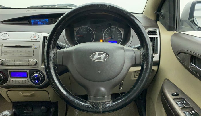 2011 Hyundai i20 MAGNA (O) 1.2, Petrol, Manual, 72,523 km, Steering Wheel Close Up