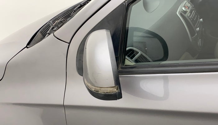 2012 Hyundai i20 ASTA 1.4 CRDI, Diesel, Manual, 1,29,005 km, Left rear-view mirror - Indicator light not working
