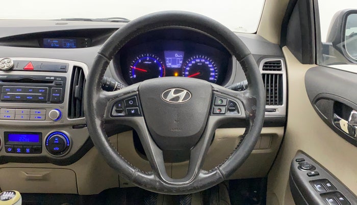2012 Hyundai i20 ASTA 1.4 CRDI, Diesel, Manual, 1,29,005 km, Steering Wheel Close Up