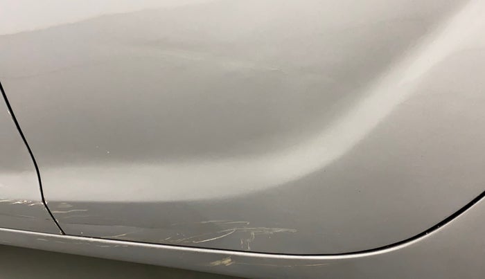 2012 Hyundai i20 ASTA 1.4 CRDI, Diesel, Manual, 1,29,005 km, Rear left door - Slightly dented