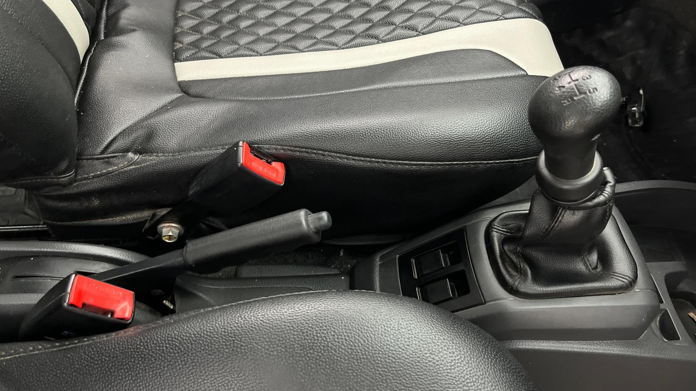 2017 Maruti Alto 800 LXI, Petrol, Manual, 58,714 km, Gear Lever