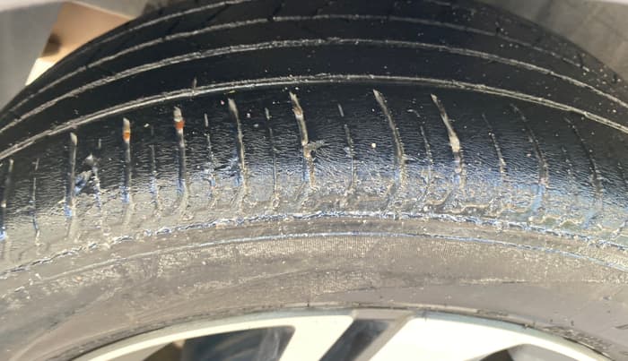 2021 Hyundai NEW I20 ASTA (O) 1.5 CRDI MT, Diesel, Manual, 88,729 km, Right Rear Tyre Tread