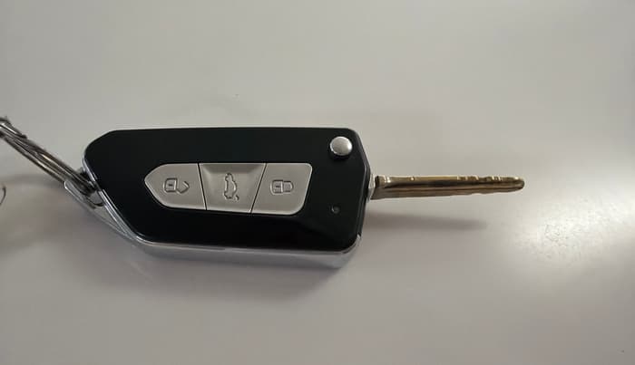 2019 Hyundai NEW SANTRO SPORTZ CNG, CNG, Manual, 79,405 km, Key Close Up