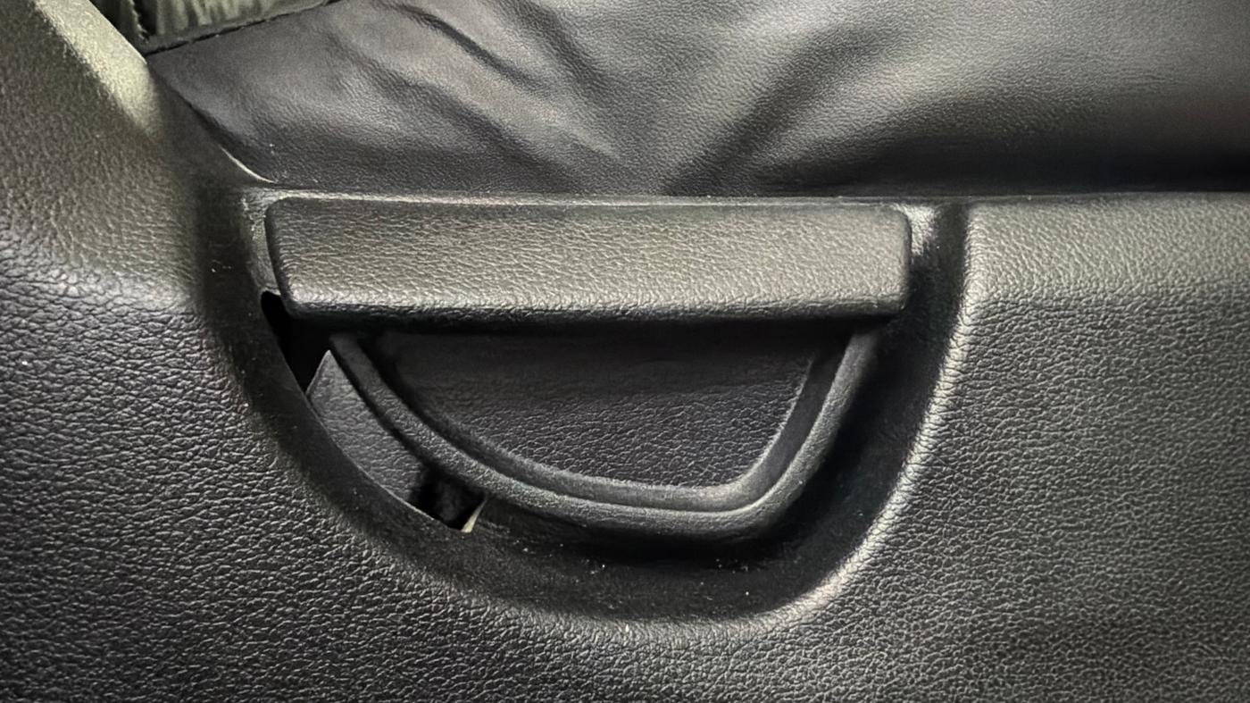 2019 Hyundai NEW SANTRO SPORTZ CNG, CNG, Manual, 79,405 km, Driver Side Adjustment Panel