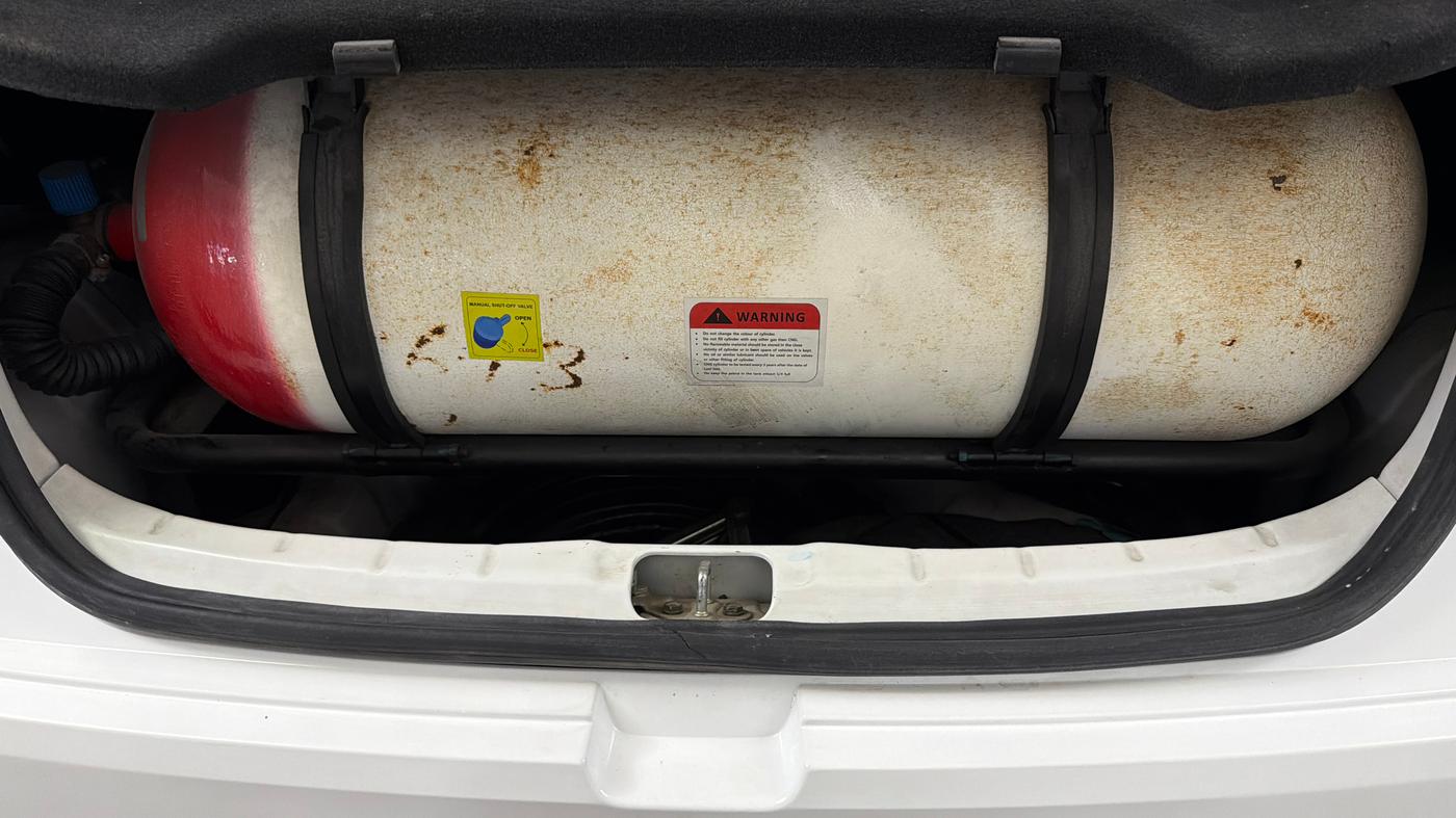 2019 Hyundai NEW SANTRO SPORTZ CNG, CNG, Manual, 79,405 km, Boot Inside