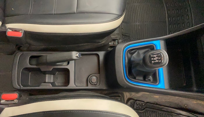 2022 Tata PUNCH CREATIVE  MT, Petrol, Manual, 50,353 km, Gear Lever