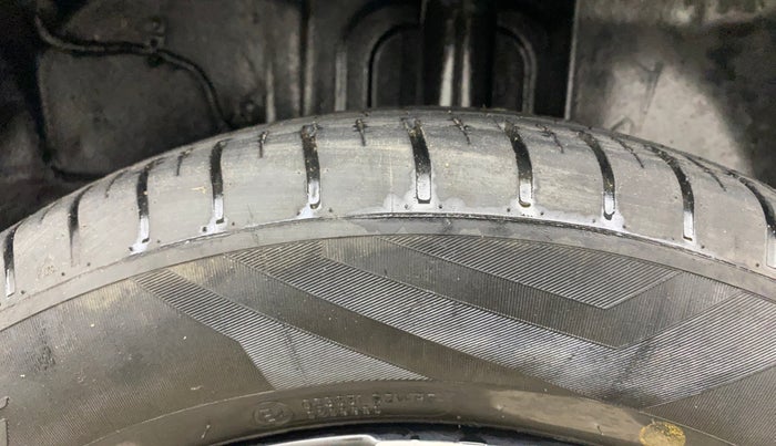 2022 Tata PUNCH CREATIVE  MT, Petrol, Manual, 50,353 km, Left Rear Tyre Tread