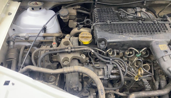 2013 Renault Duster 85 PS RXL DIESEL, Diesel, Manual, 1,07,789 km, Engine View - Right