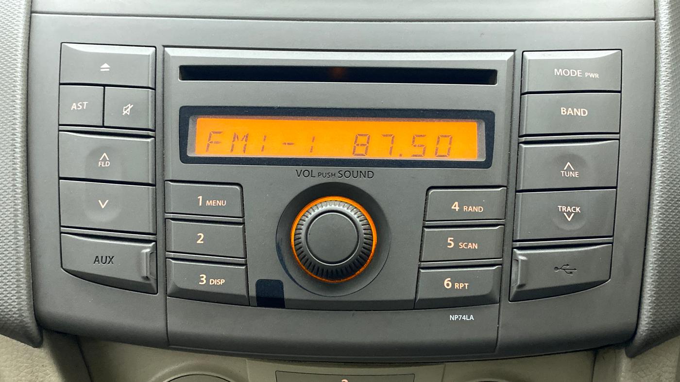 2013 Maruti Ertiga VDI ABS, Diesel, Manual, 1,05,870 km, Infotainment System