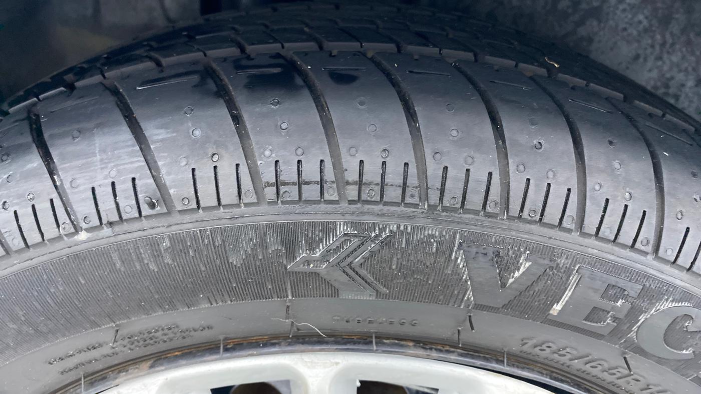 2013 Maruti Ertiga VDI ABS, Diesel, Manual, 1,05,870 km, Left Rear Tyre Tread