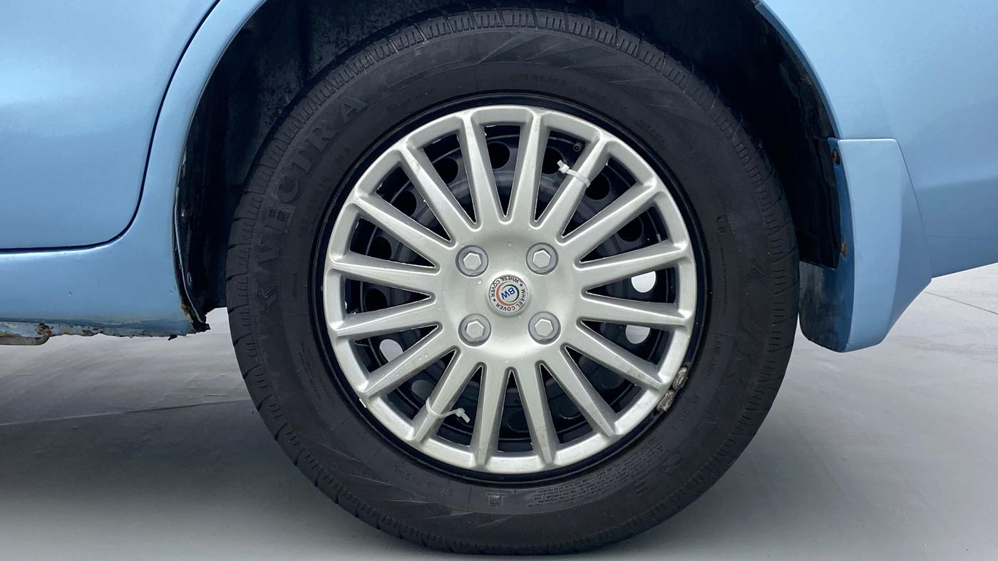2013 Maruti Ertiga VDI ABS, Diesel, Manual, 1,05,870 km, Left Rear Wheel