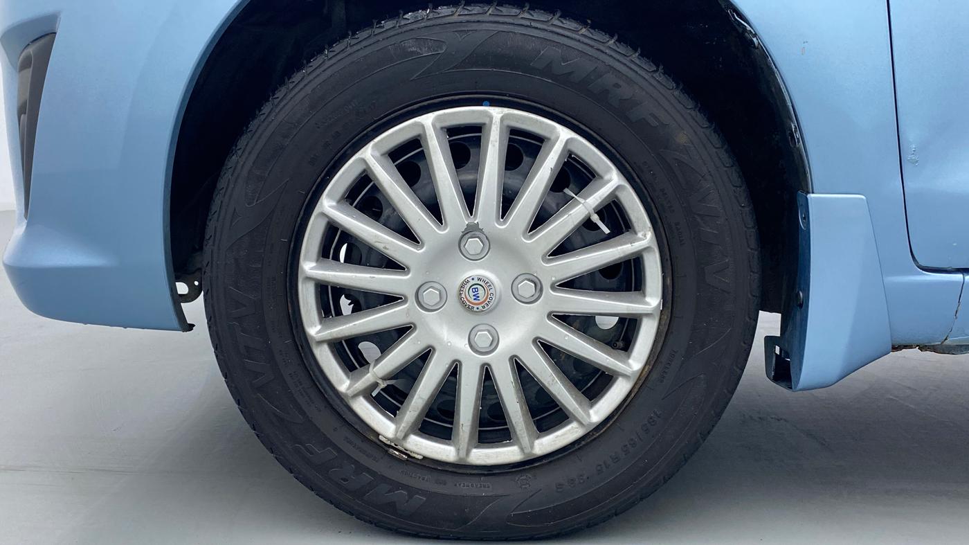 2013 Maruti Ertiga VDI ABS, Diesel, Manual, 1,05,870 km, Left Front Wheel