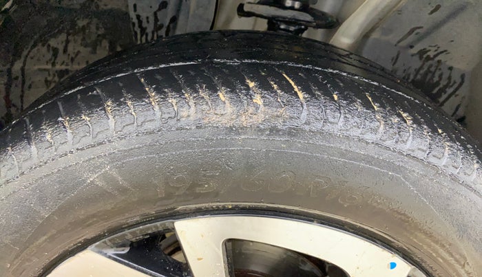 2021 Nissan MAGNITE XV MT, CNG, Manual, 65,910 km, Right Front Tyre Tread