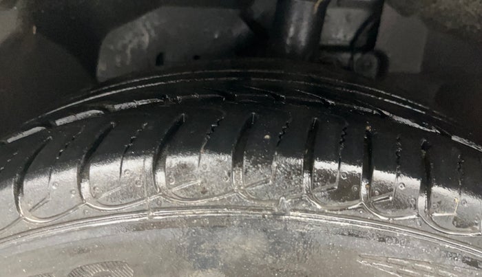 2021 Ford Ecosport TREND 1.5L DIESEL, Diesel, Manual, 39,048 km, Left Front Tyre Tread