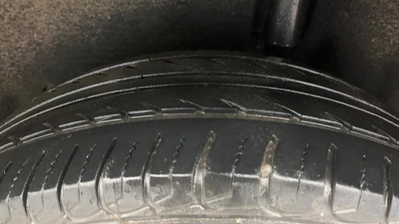 2021 Ford Ecosport TREND 1.5L DIESEL, Diesel, Manual, 39,048 km, Left Rear Tyre Tread