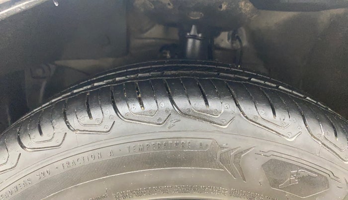 2014 Honda Amaze 1.5L I-DTEC VX, Diesel, Manual, 93,229 km, Left Front Tyre Tread