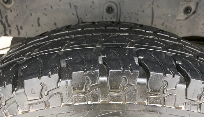 2021 Mahindra Thar LX PETROL HT 4WD AT, Petrol, Automatic, 45,751 km, Right Rear Tyre Tread