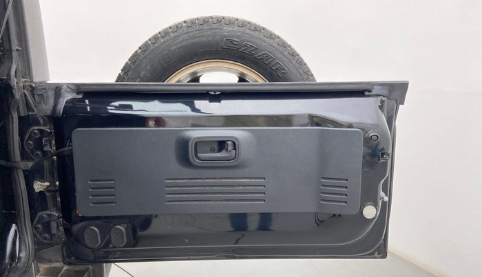 2021 Mahindra Thar LX PETROL HT 4WD AT, Petrol, Automatic, 45,751 km, Boot Door Open