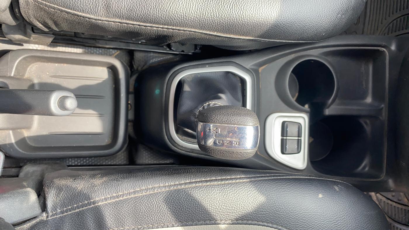 2019 Datsun Redi Go S 1.0 AMT, Petrol, Automatic, 27,599 km, Gear Lever