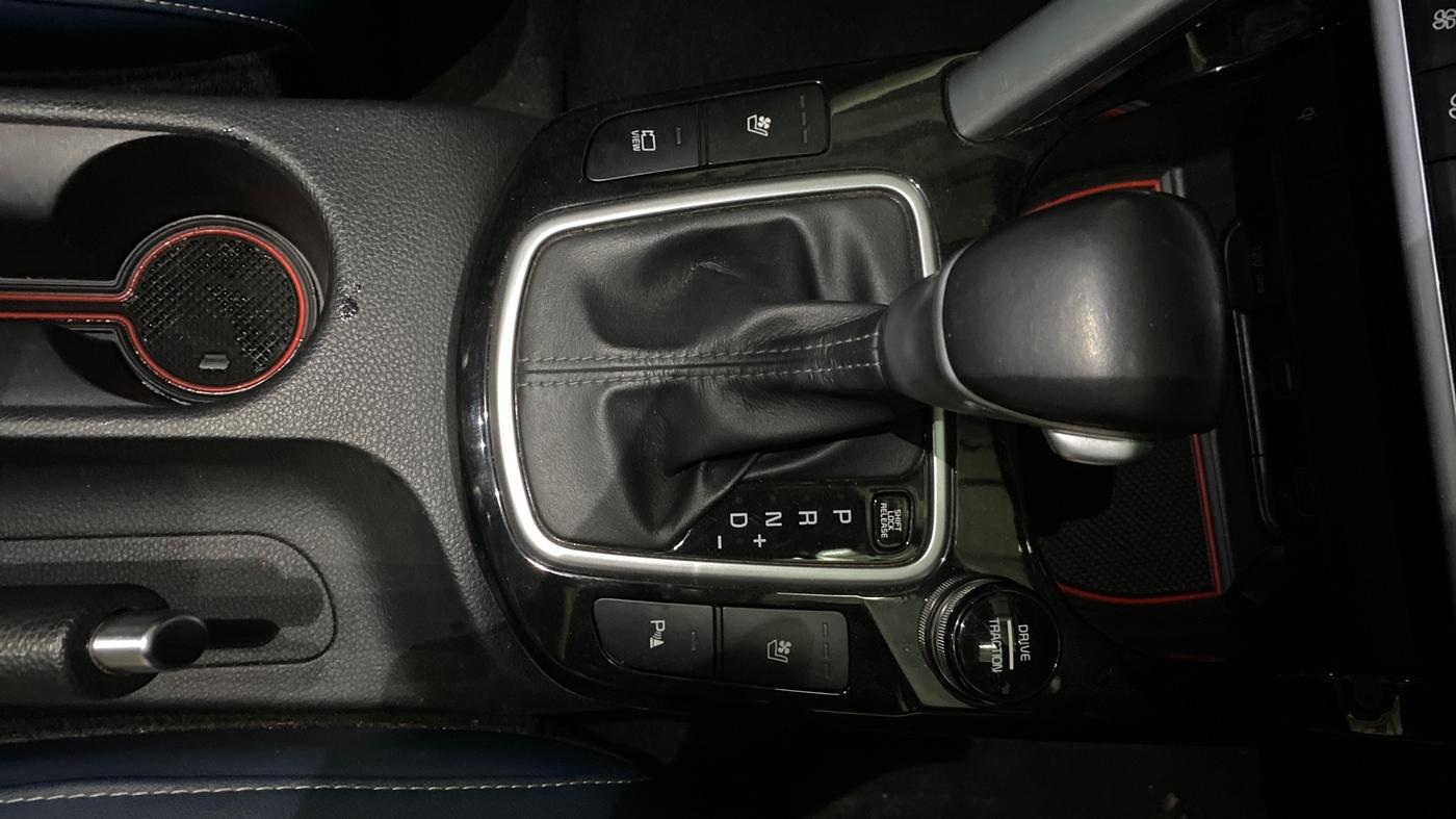 2021 KIA SELTOS X LINE 1.4 PETROL DCT, Petrol, Automatic, 47,881 km, Gear Lever