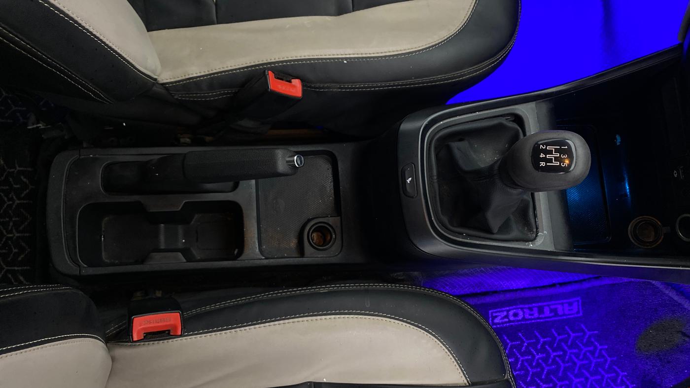 2022 Tata ALTROZ XM PLUS PETROL, Petrol, Manual, 82,937 km, Gear Lever