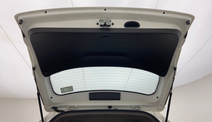 2016 Hyundai Creta SX PLUS 1.6 PETROL, Petrol, Manual, 94,167 km, Boot Door Open
