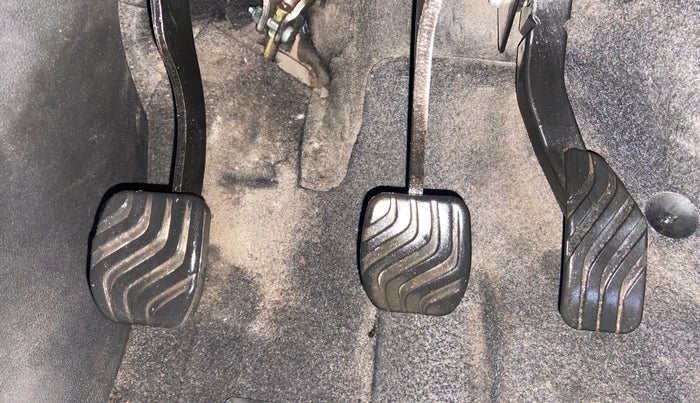 2022 Renault Kiger RXZ MT, Petrol, Manual, 64,522 km, Pedals