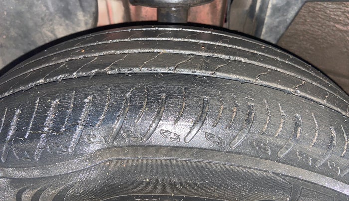 2022 Renault Kiger RXZ MT, Petrol, Manual, 64,522 km, Left Front Tyre Tread