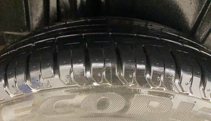 2021 Maruti XL6 ZETA MT, Petrol, Manual, 75,754 km, Right Rear Tyre Tread