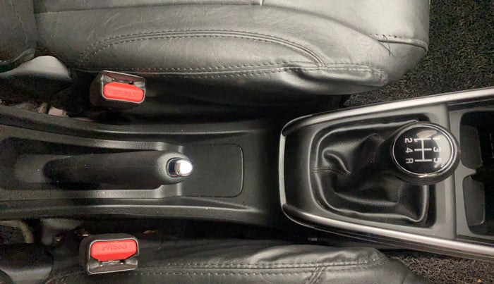 2021 Maruti XL6 ZETA MT, Petrol, Manual, 75,754 km, Gear Lever