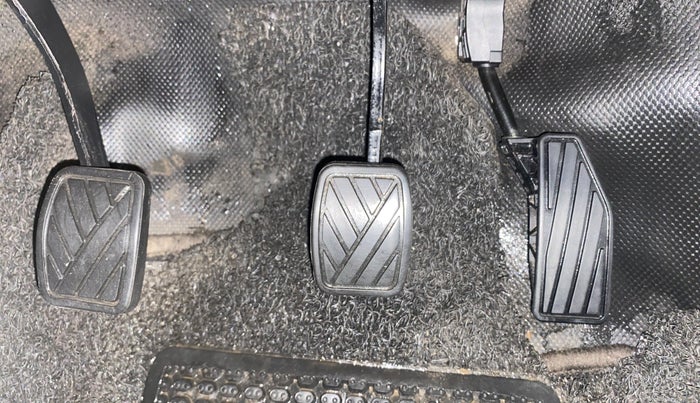 2021 Maruti XL6 ZETA MT, Petrol, Manual, 75,754 km, Pedals