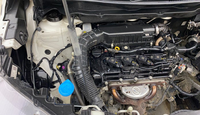 2021 Maruti XL6 ZETA MT, Petrol, Manual, 75,754 km, Engine View - Right