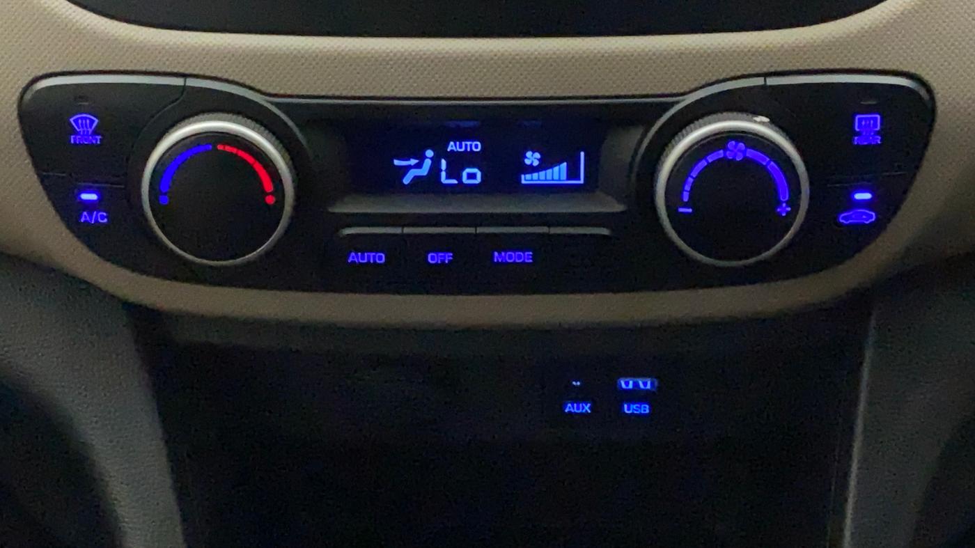 2017 Hyundai Grand i10 ASTA 1.2 KAPPA VTVT, CNG, Manual, 77,988 km, Automatic Climate Control
