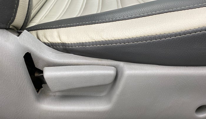 2011 Maruti Alto K10 VXI, Petrol, Manual, 39,201 km, Driver Side Adjustment Panel