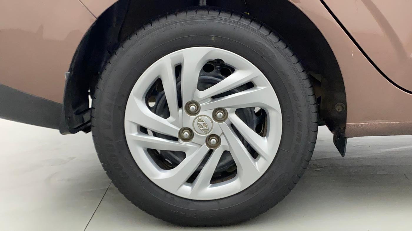 2022 Hyundai AURA S 1.2 CNG, CNG, Manual, 25,910 km, Right Rear Wheel