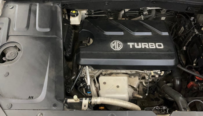2021 MG HECTOR PLUS SHARP 1.5 PETROL TURBO HYBRID MT 6-STR, Petrol, Manual, 27,438 km, Engine View - Right